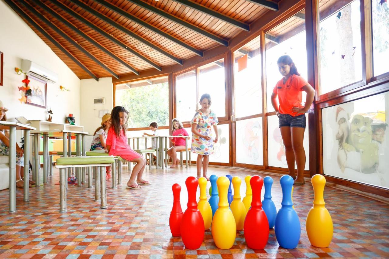 Orka World Hotel & Aquapark Ölüdeniz Esterno foto